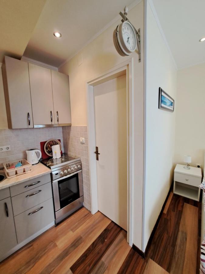 Meressa Nina&Leo Studio Apartments Novigrad  Exterior photo
