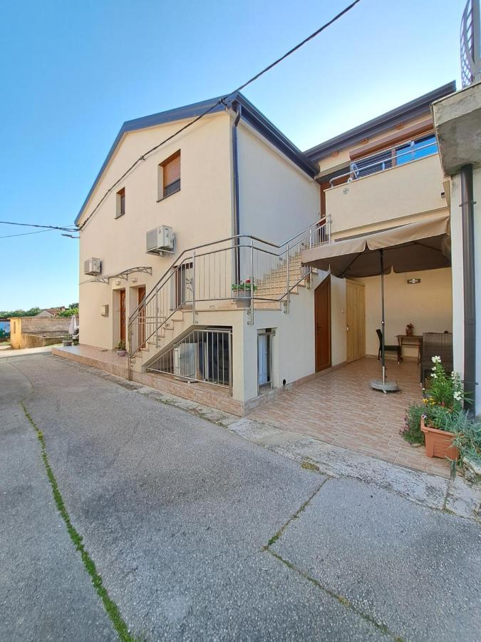 Meressa Nina&Leo Studio Apartments Novigrad  Exterior photo