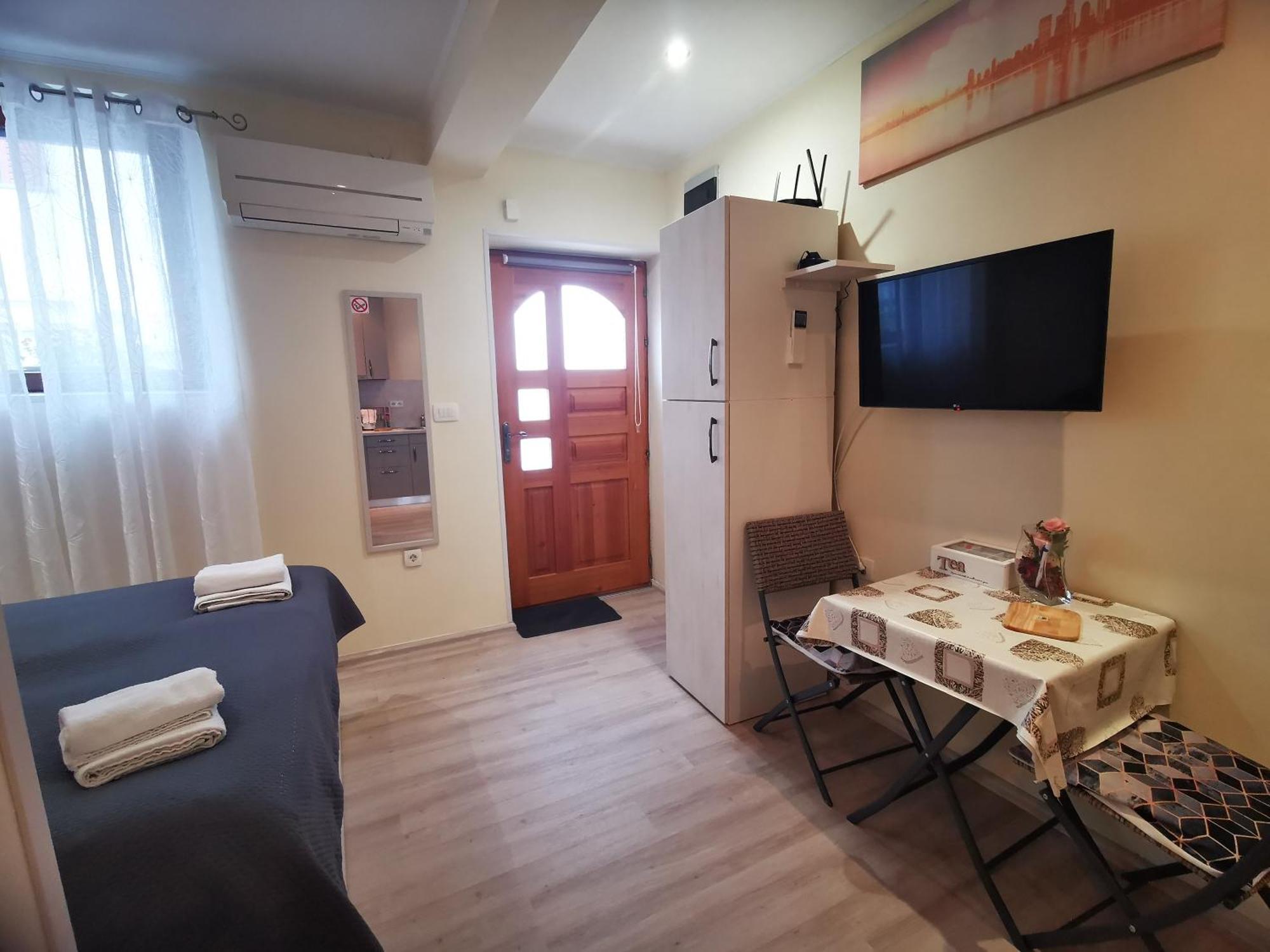 Meressa Nina&Leo Studio Apartments Novigrad  Exterior photo